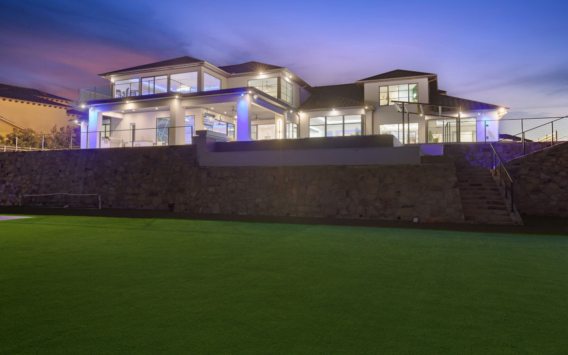 px1bams5yvi5ahh2tjfj